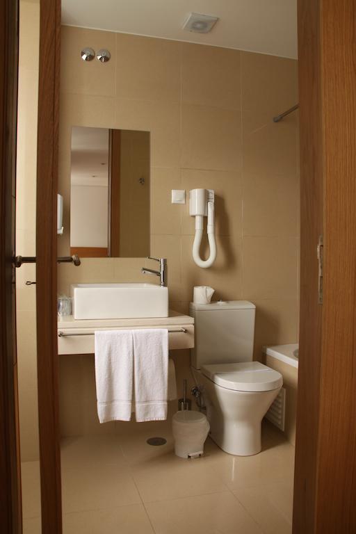 Hotel Zenite Angra do Heroismo Phòng bức ảnh